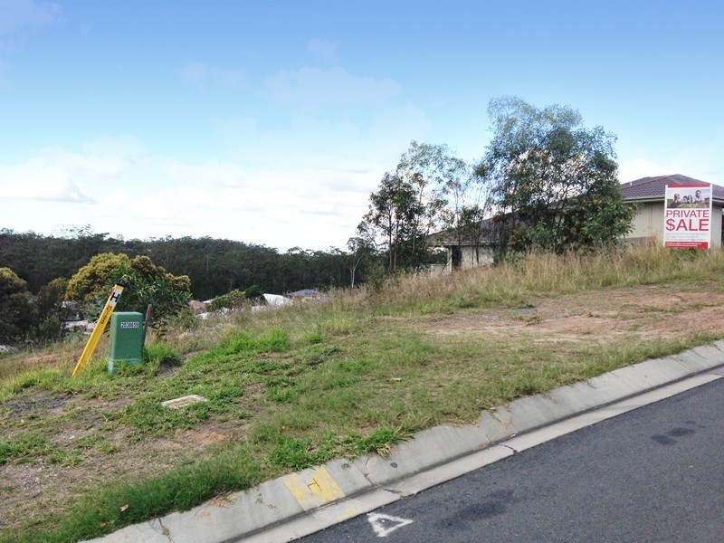 14 Aristotle Ave, Augustine Heights QLD 4300