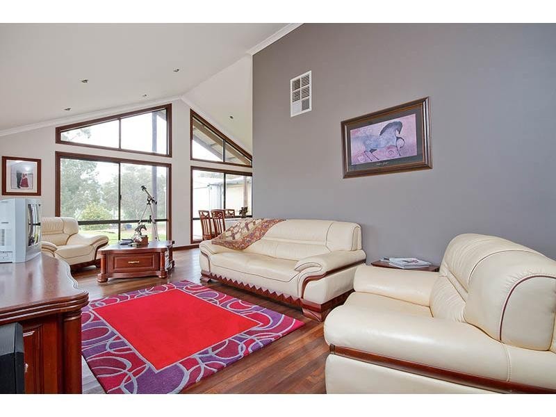 34 Parkside Gardens, Bindoon WA 6502
