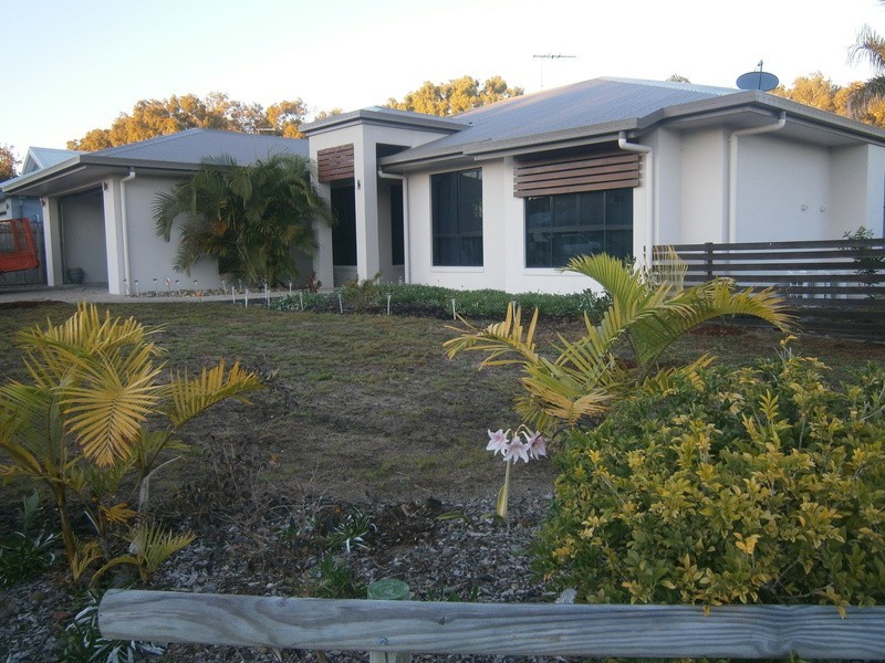 42 Corella Way, Blacks Beach QLD 4740