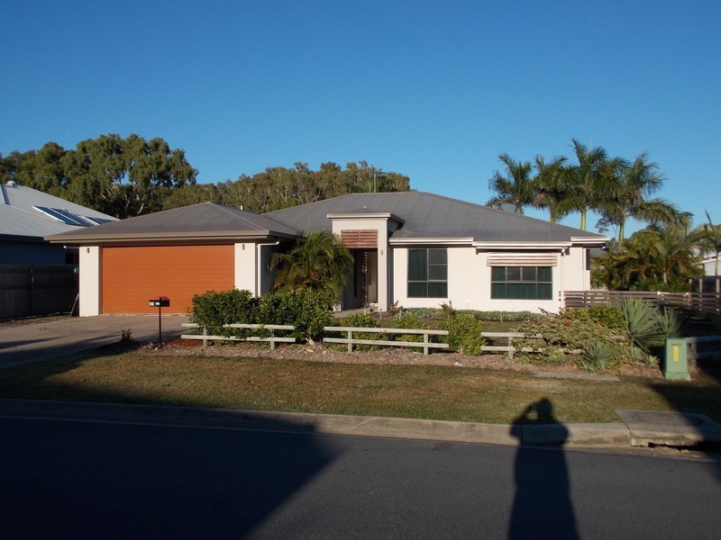 42 Corella Way, Blacks Beach QLD 4740