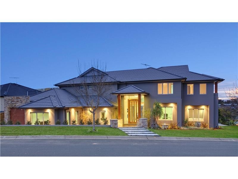 9 Pipersbrook Crescent, Bella Vista NSW 2153