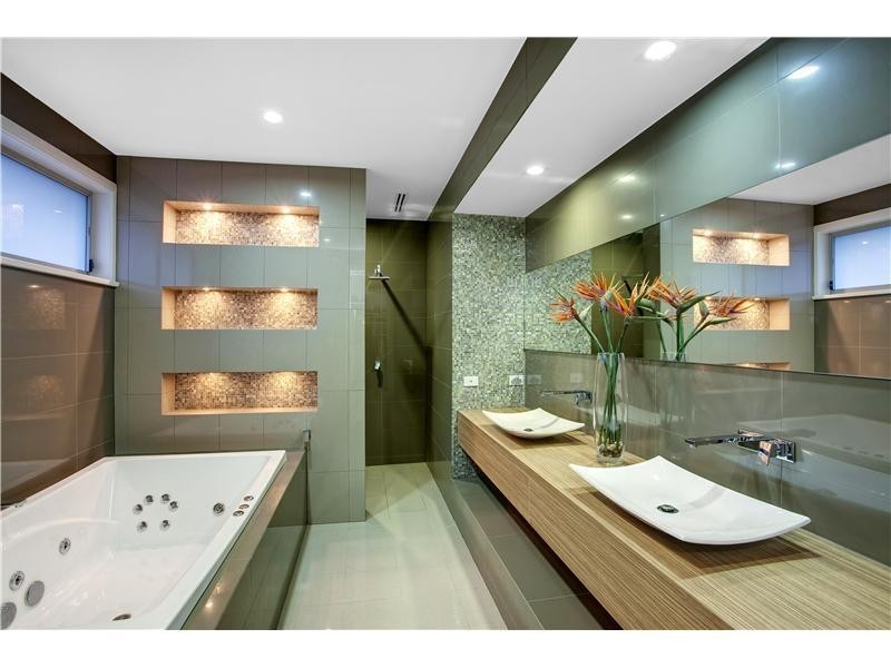 9 Pipersbrook Crescent, Bella Vista NSW 2153