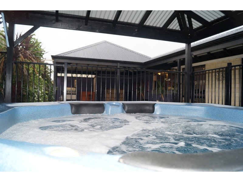 4 Talga Way, Tapping WA 6065