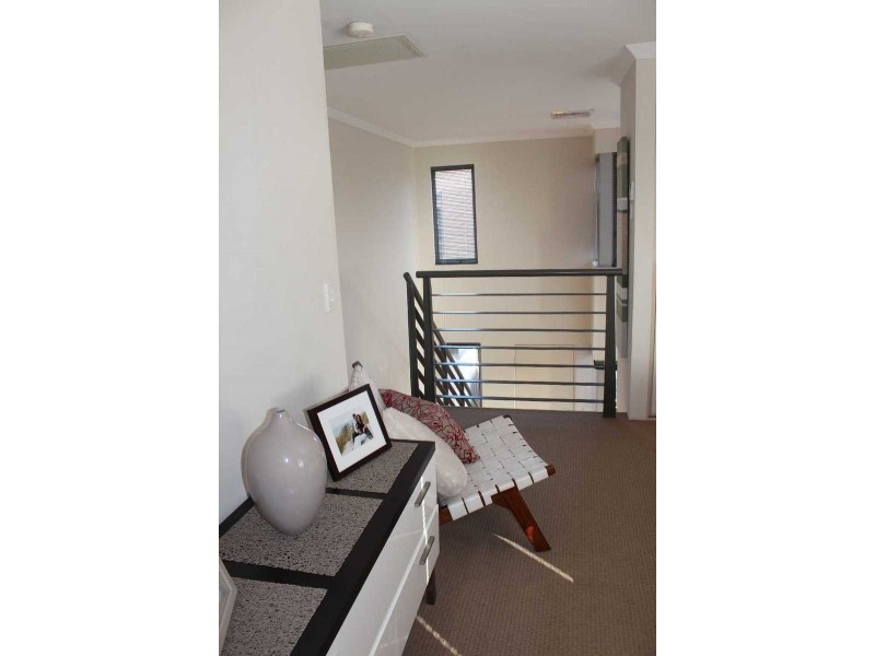 1/231 Cambridge Street, Wembley WA 6014