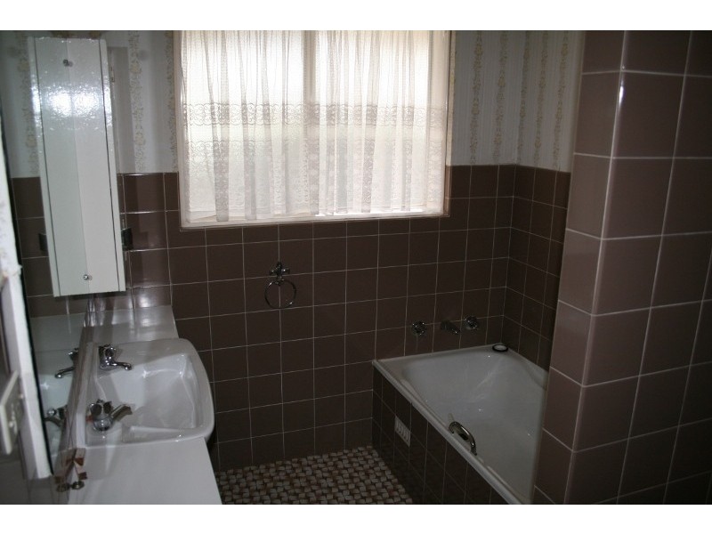 33 Ford Street, Ganmain NSW 2702