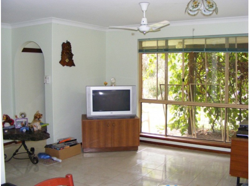 85 George Rd, Waroona WA 6215