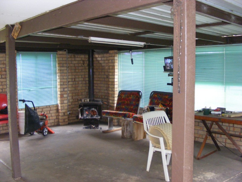 85 George Rd, Waroona WA 6215