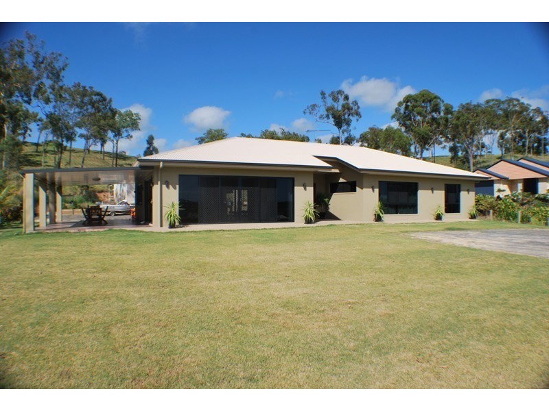 9 Brumby Drive, Tanby QLD 4703