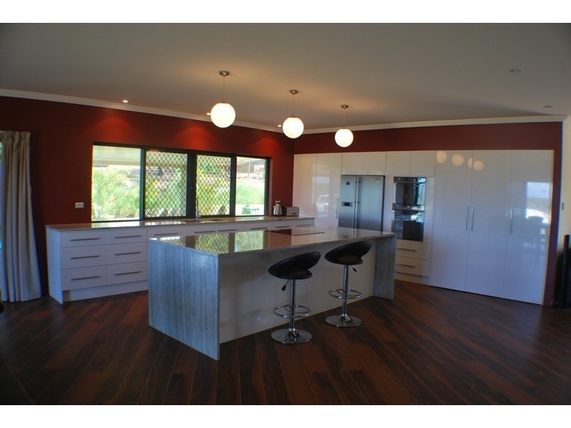 9 Brumby Drive, Tanby QLD 4703