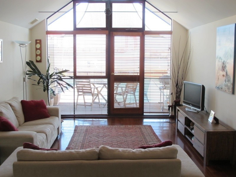 4/1 James Street, Fremantle WA 6160