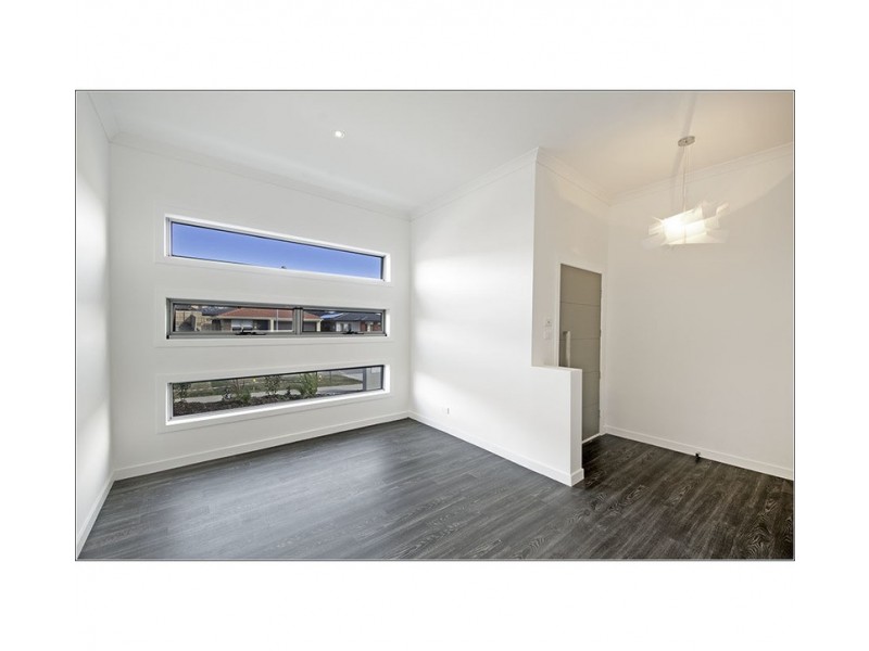 98 Essie Coffey Street, Bonner ACT 2914