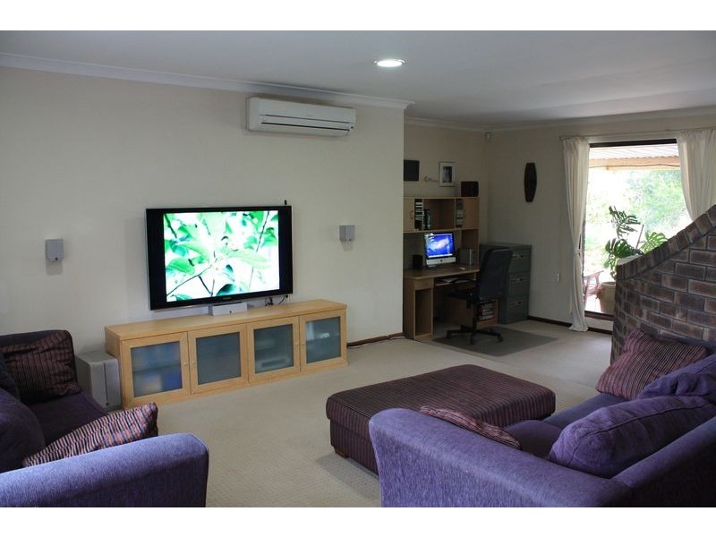 69 Solandra Way, Forrestfield WA 6058