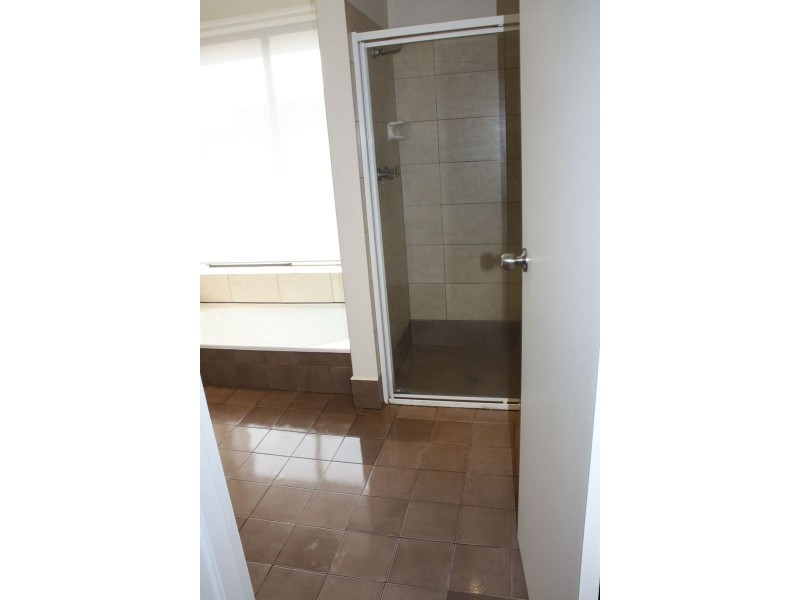 69 Solandra Way, Forrestfield WA 6058