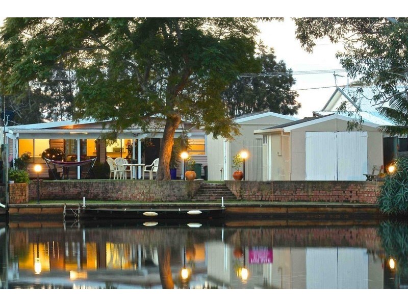 202 Geoffrey Rd, Chittaway Point NSW 2261