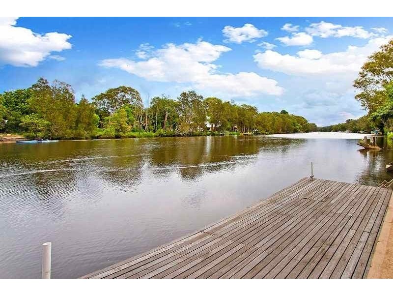 202 Geoffrey Rd, Chittaway Point NSW 2261