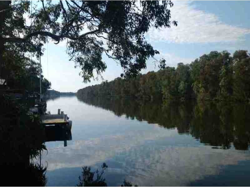 202 Geoffrey Rd, Chittaway Point NSW 2261