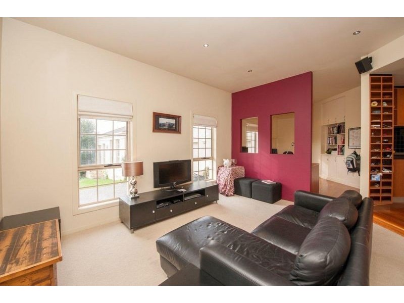 2/705 Hodge st, Albury NSW 2640