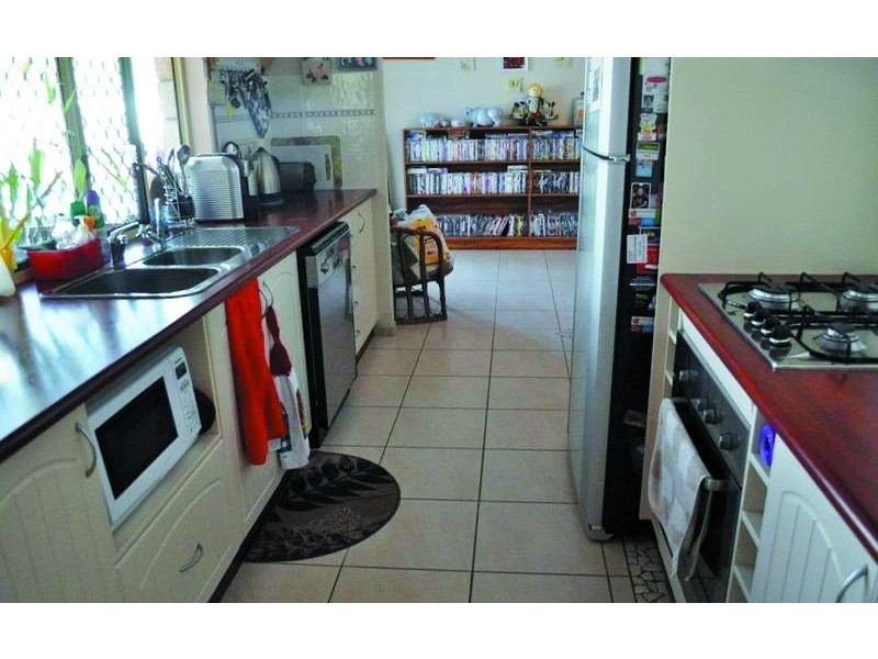 8 O’Callaghan Street, Nanango QLD 4615