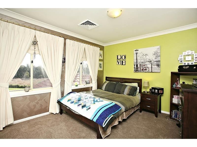 5 Challenger  Street, Voyager Point NSW 2172