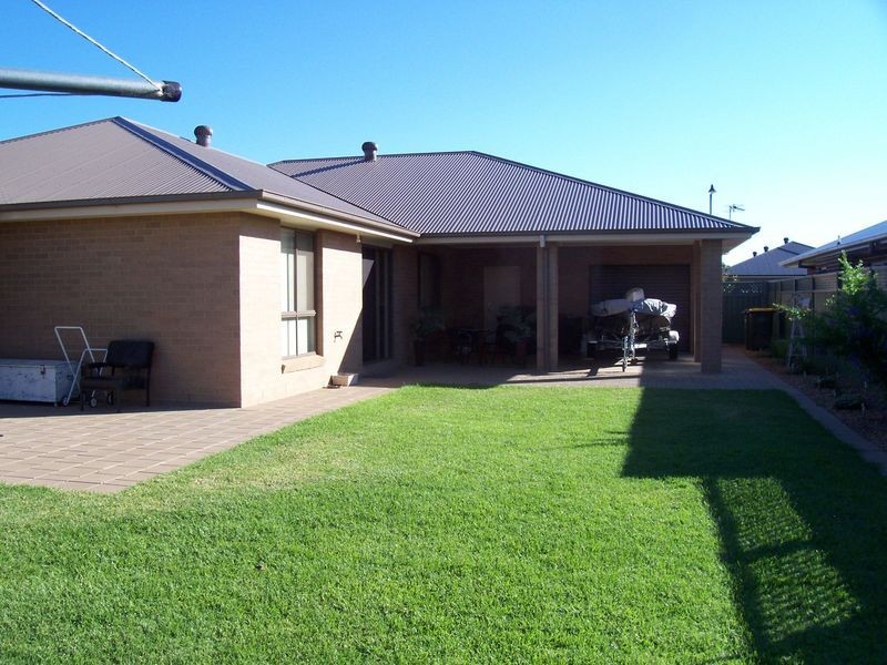 4 OXBOW COURT, Dubbo NSW 2830