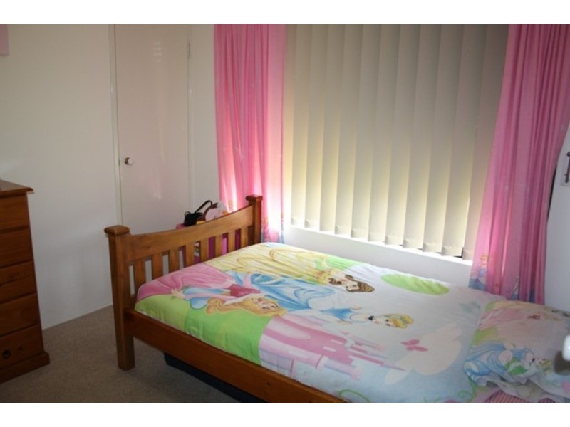 4 Nenagh Close, Windsor Hills, Orelia WA 6167