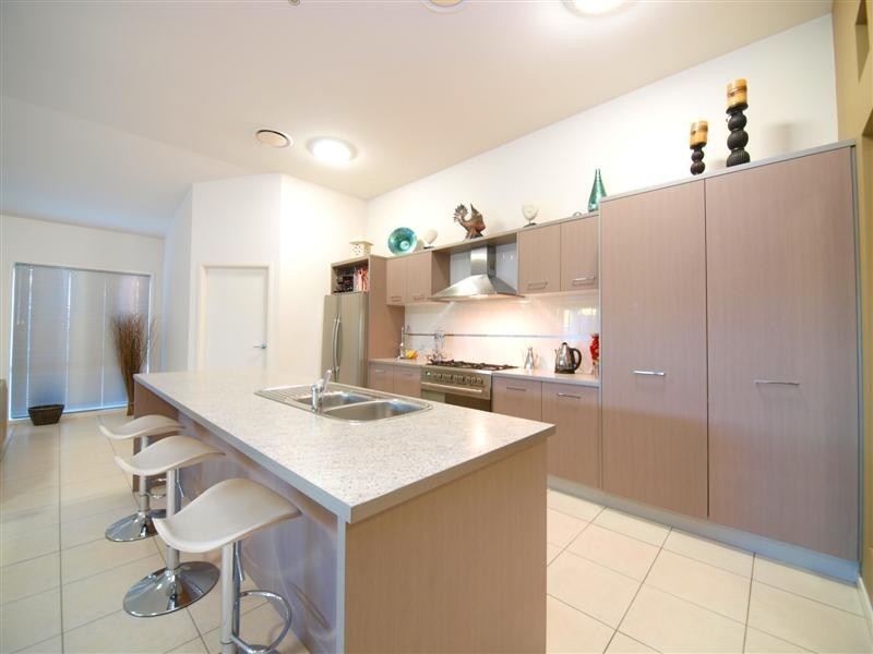 8 Grebe Circuit, North Lakes QLD 4509