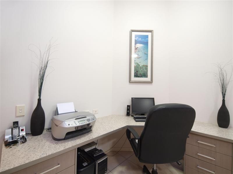 8 Grebe Circuit, North Lakes QLD 4509
