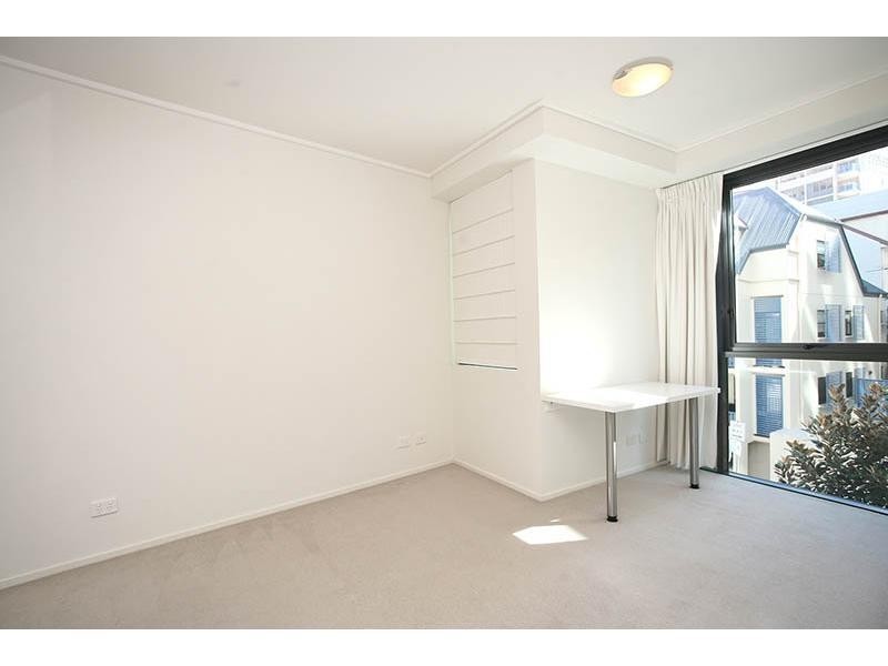 11/454 Upper Edward Street, Spring Hill QLD 4000