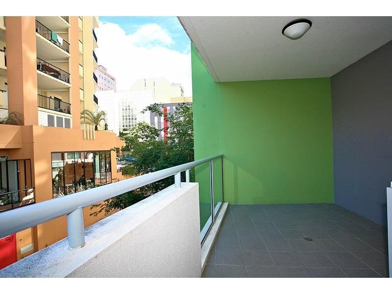 11/454 Upper Edward Street, Spring Hill QLD 4000
