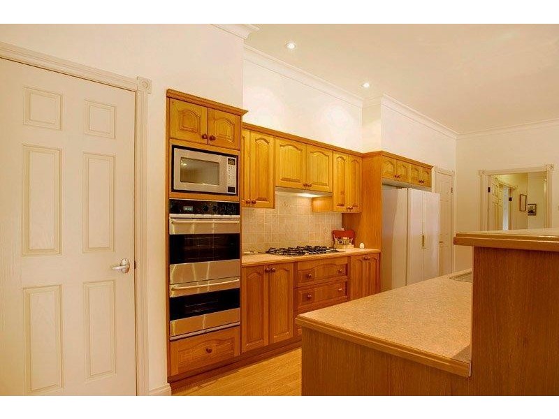 8 Acer Court, Bowral NSW 2576