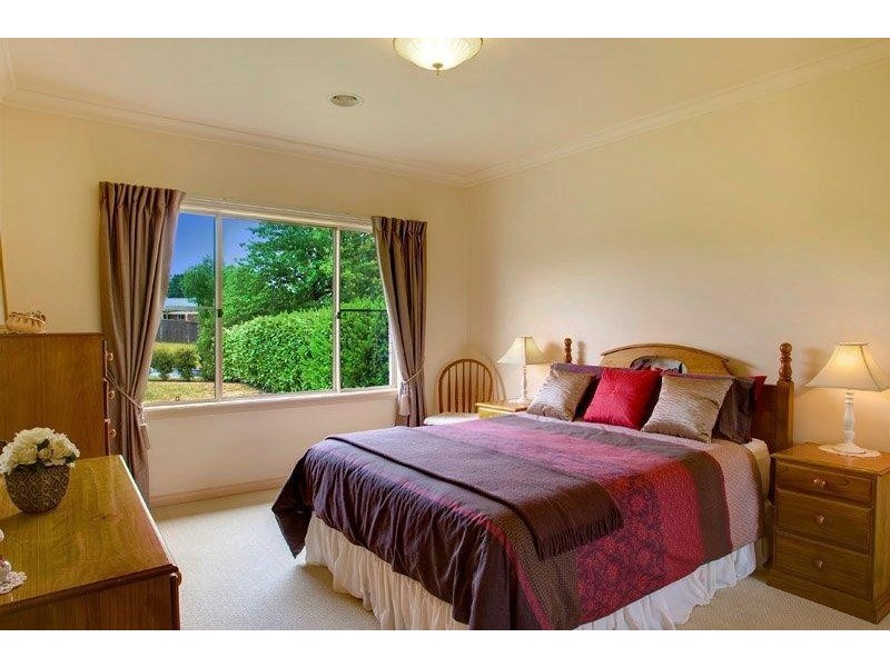 8 Acer Court, Bowral NSW 2576