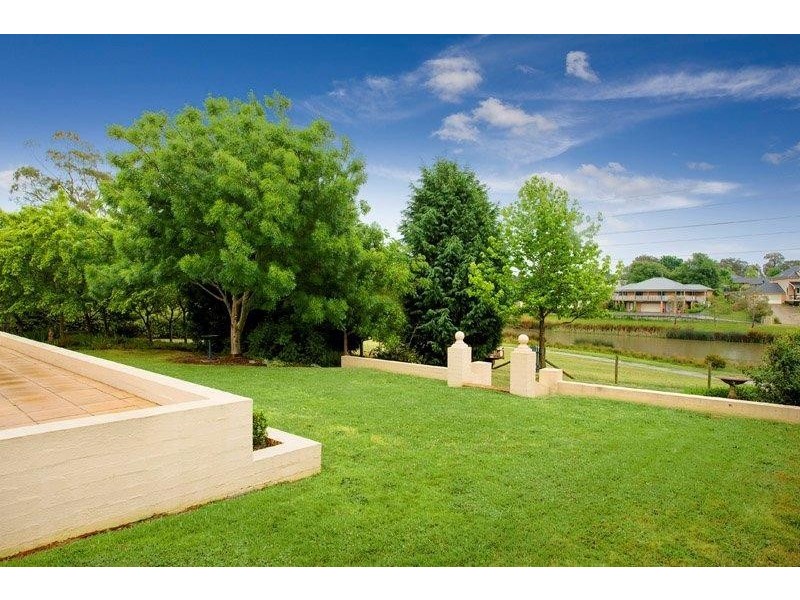 8 Acer Court, Bowral NSW 2576
