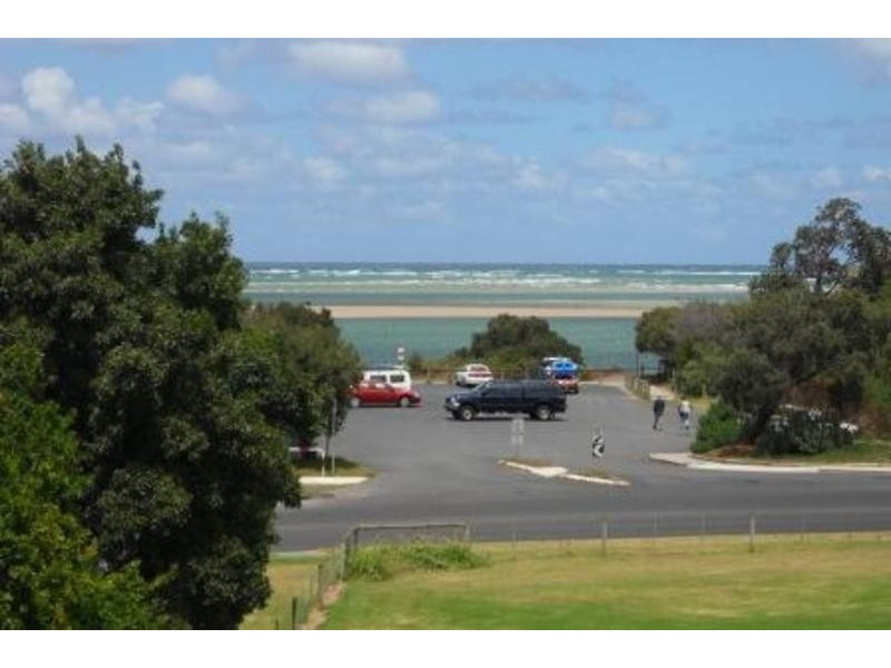 5 Bay Street, Inverloch VIC 3996