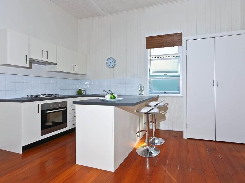 4 Geelong Street, East Brisbane QLD 4169