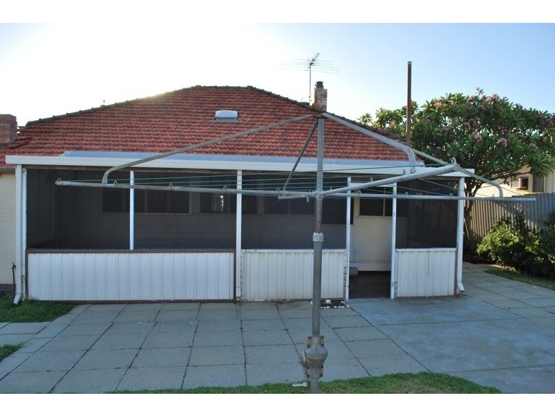 56 Point Walter Road, Bicton WA 6157