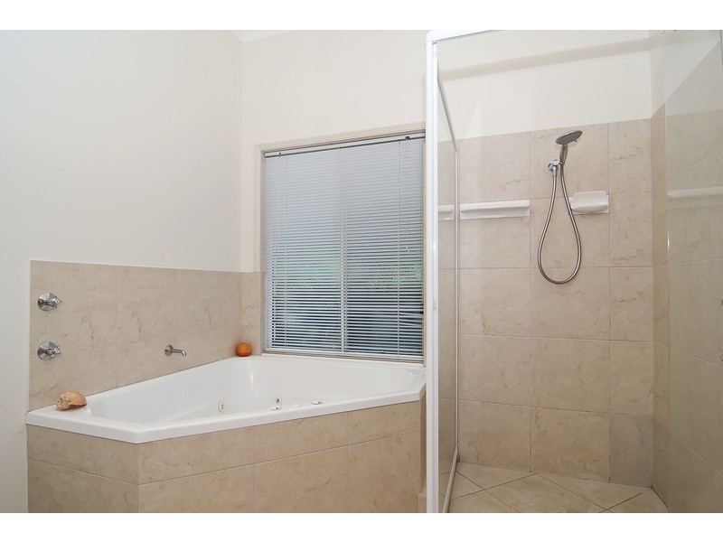 34 Bunya Pine Place, Woombye QLD 4559