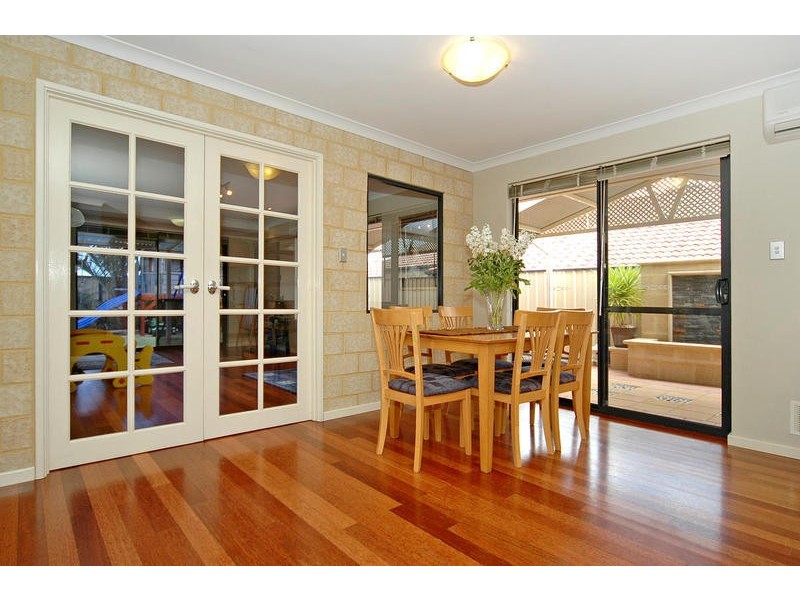 59 Selkirk Drive, Kinross WA 6028