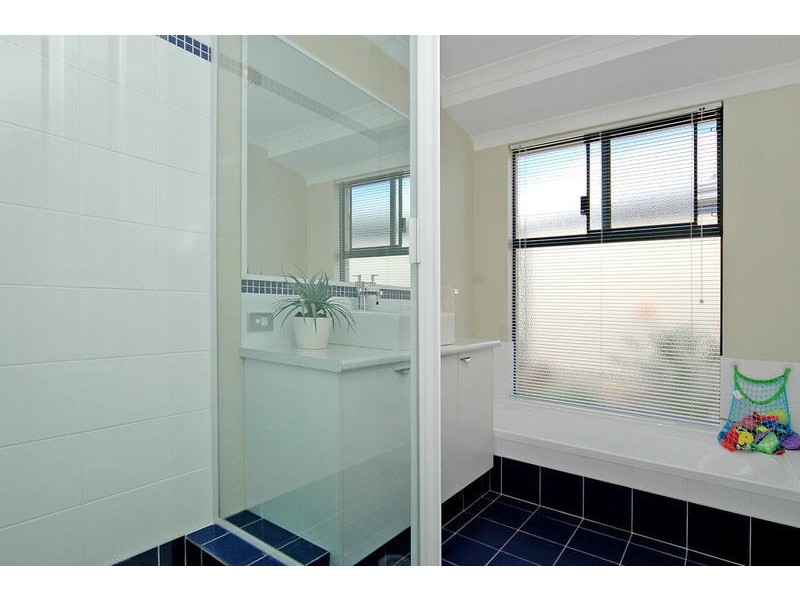 59 Selkirk Drive, Kinross WA 6028