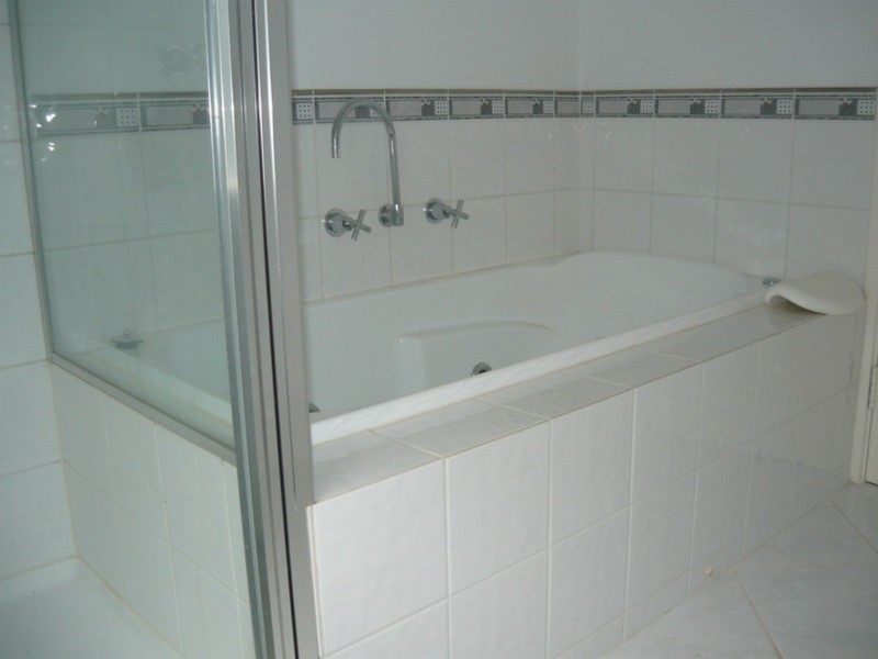 5 Janeville Place, South Guildford WA 6055