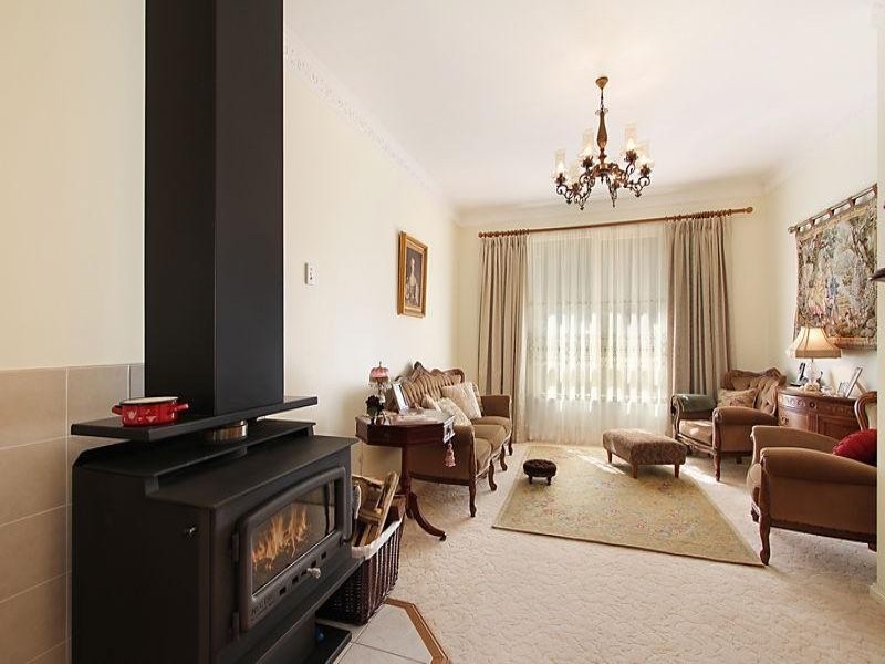 60 Ellison Street, Kinglake VIC 3763