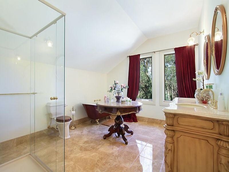 60 Ellison Street, Kinglake VIC 3763