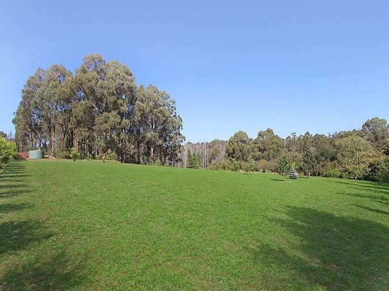 60 Ellison Street, Kinglake VIC 3763