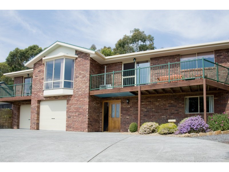 28 Fielding Drive, West Hobart TAS 7000