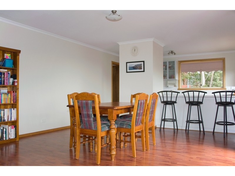28 Fielding Drive, West Hobart TAS 7000