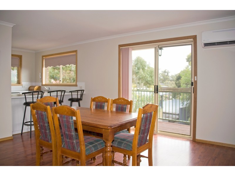 28 Fielding Drive, West Hobart TAS 7000