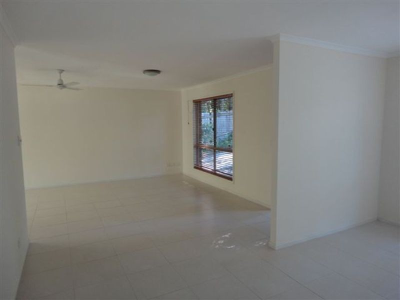 38  Victory Crescent, Sunrise Beach QLD 4567