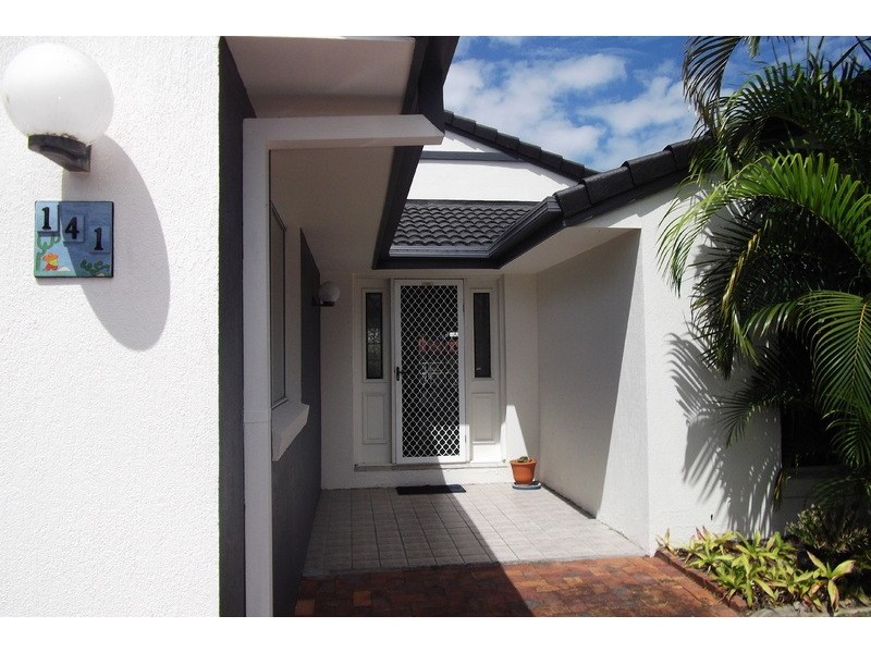141  Witt Avenue, Carrara QLD 4211