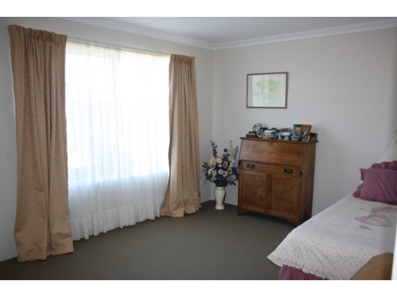 56 Avalon Road, Australind WA 6233