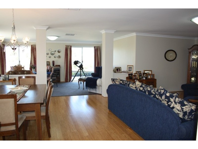 56 Avalon Road, Australind WA 6233