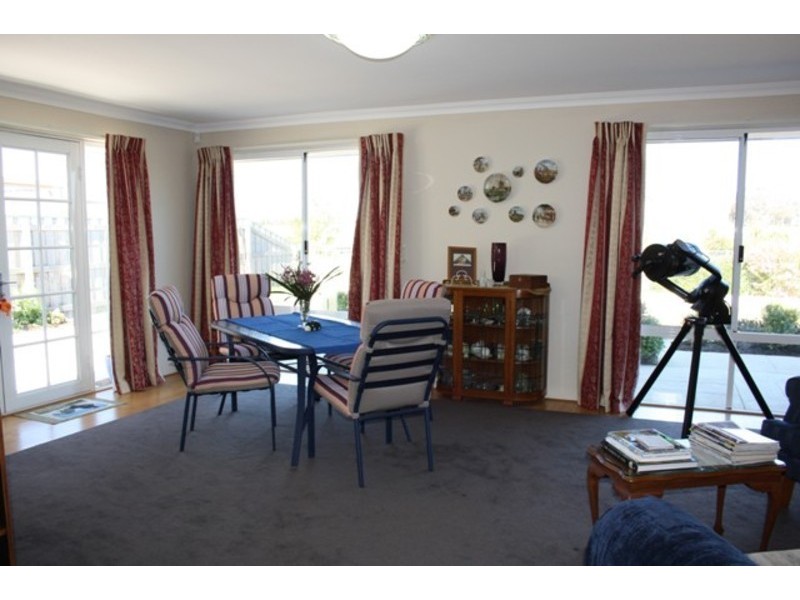 56 Avalon Road, Australind WA 6233